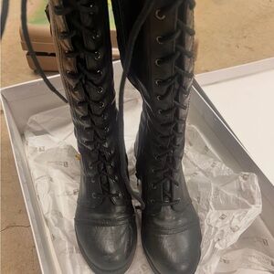 NWOB White Mountain Black Flashback Boots 7.5 very gently worn once